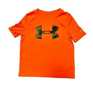 Under Armour Camo Logo Athletic Shirt Size 4